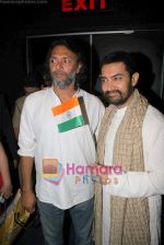 Aamir Khan at Rang De Basanti team celebrates its 5th year with special screening in PVR on 26th Jan 2011 (35).JPG